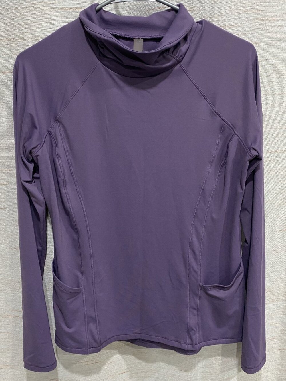 Hyba Turtleneck Sweater Purple Medium Womens (086)